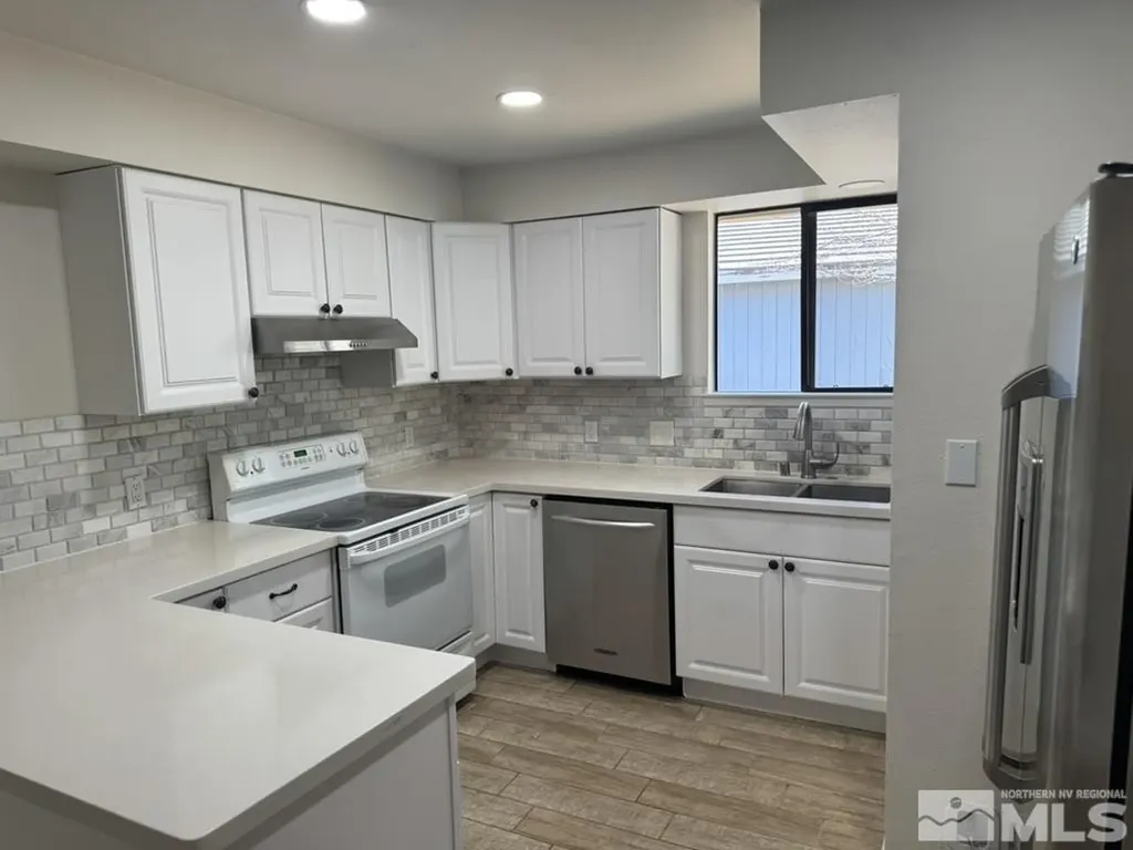 2244 Escalera Reno NV 89523