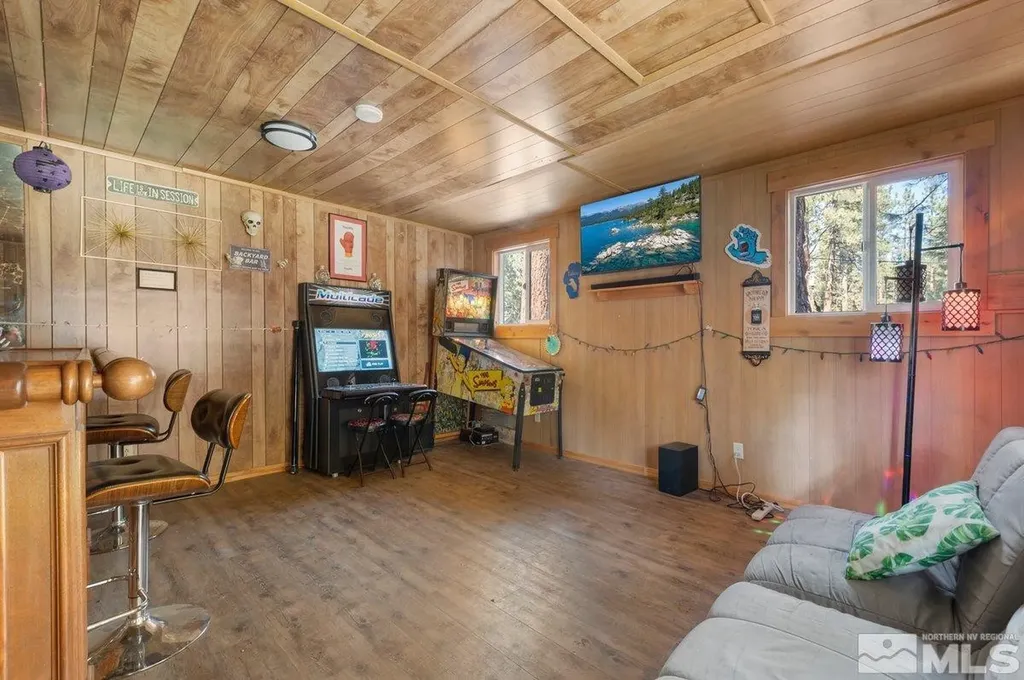 190 Meadow Stateline NV 89449
