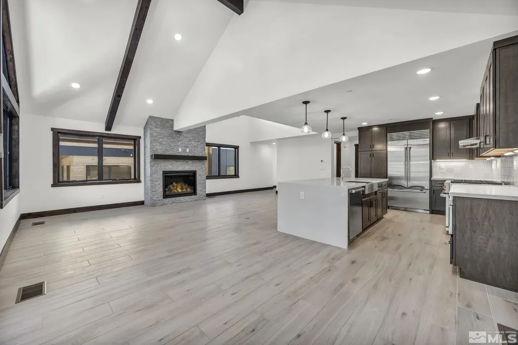 152 Sierra Colina Stateline NV 89449