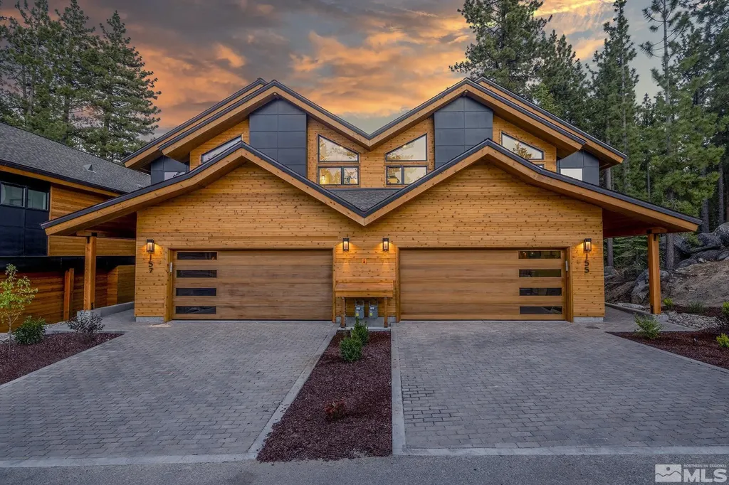 157 Sierra Colina Stateline NV 89449