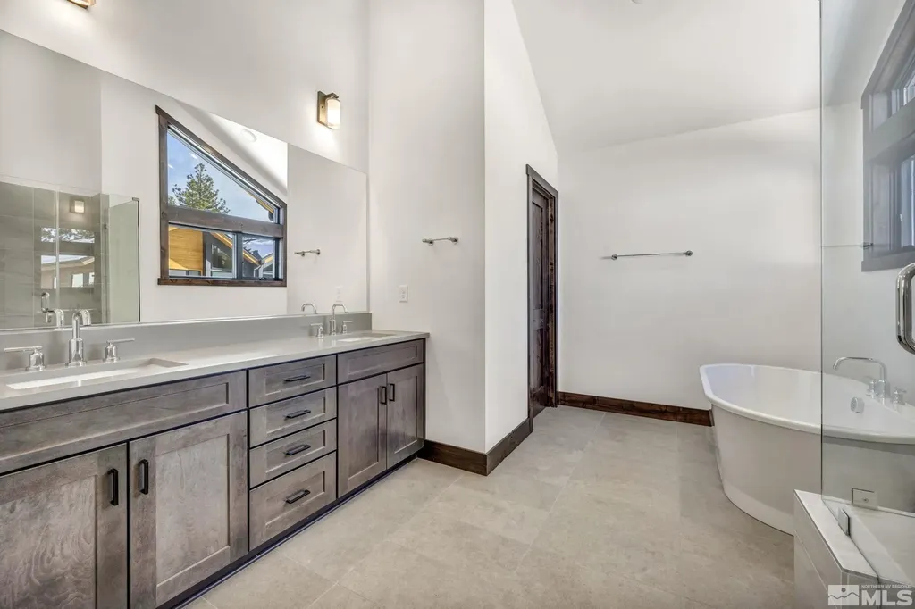 157 Sierra Colina Stateline NV 89449