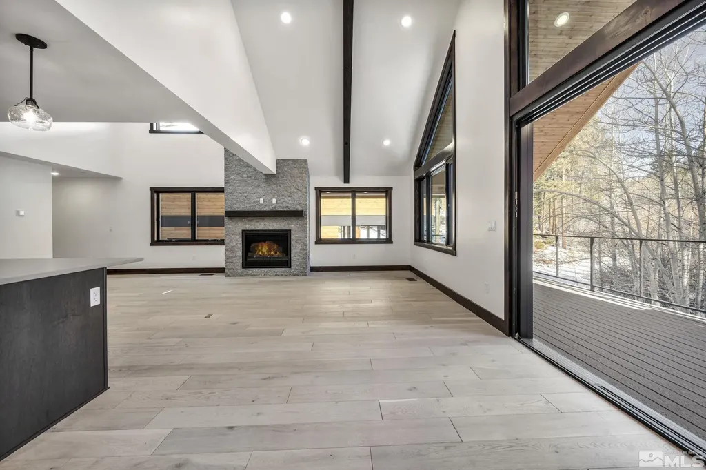 157 Sierra Colina Stateline NV 89449