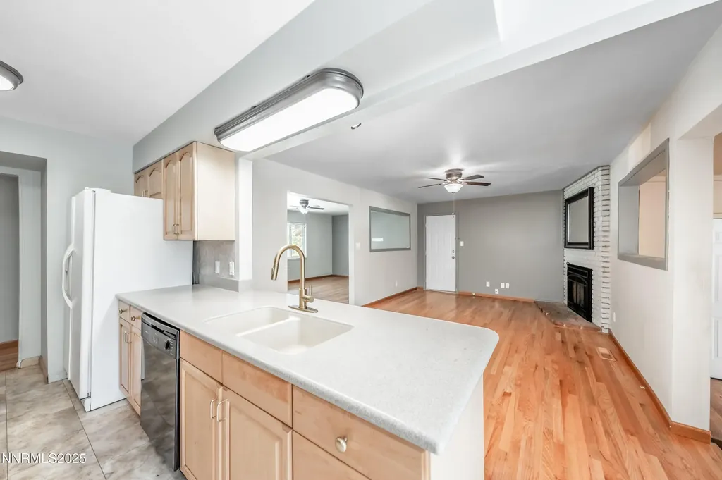 630 Sapphire Cricle Reno NV 89509