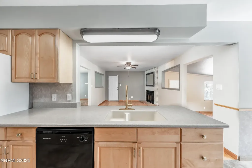 630 Sapphire Cricle Reno NV 89509