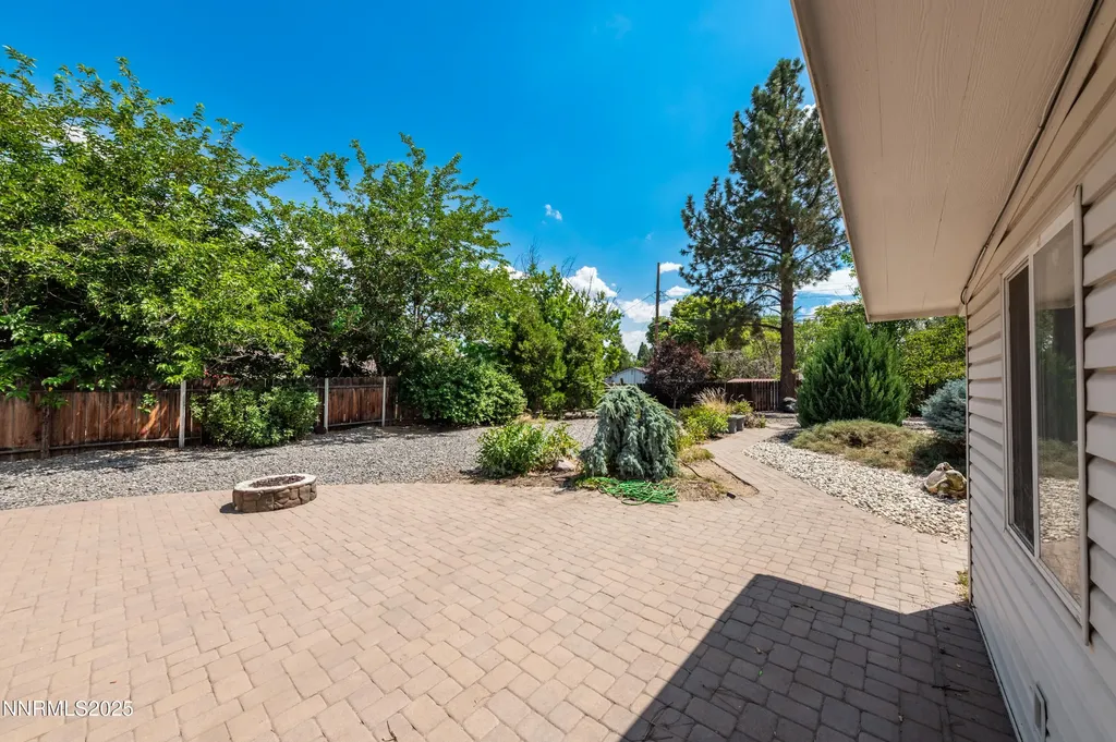 630 Sapphire Cricle Reno NV 89509