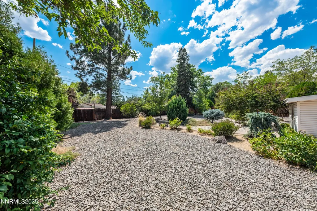 630 Sapphire Cricle Reno NV 89509