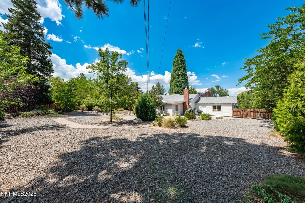 630 Sapphire Cricle Reno NV 89509