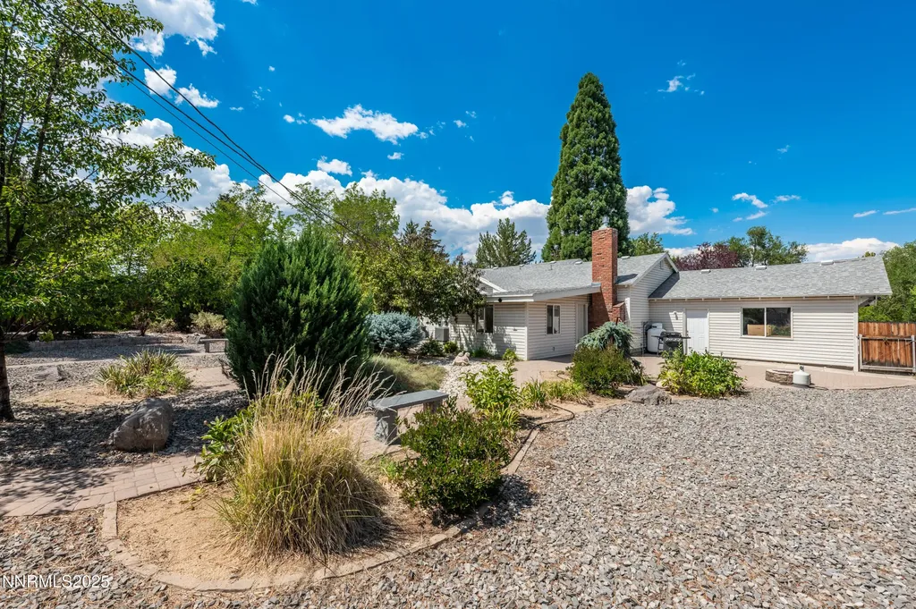 630 Sapphire Cricle Reno NV 89509