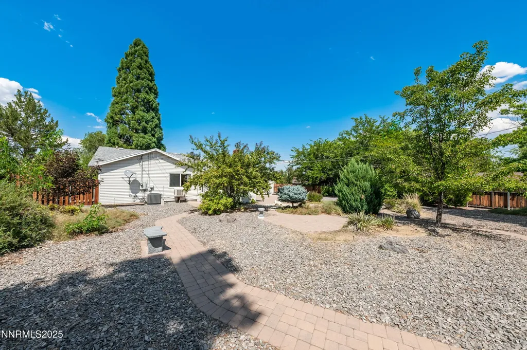 630 Sapphire Cricle Reno NV 89509