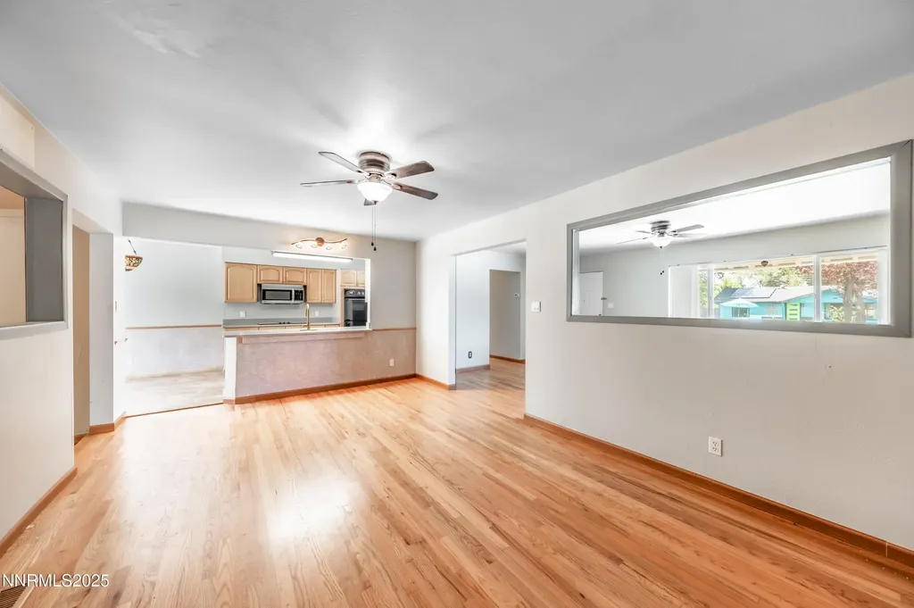 630 Sapphire Cricle Reno NV 89509