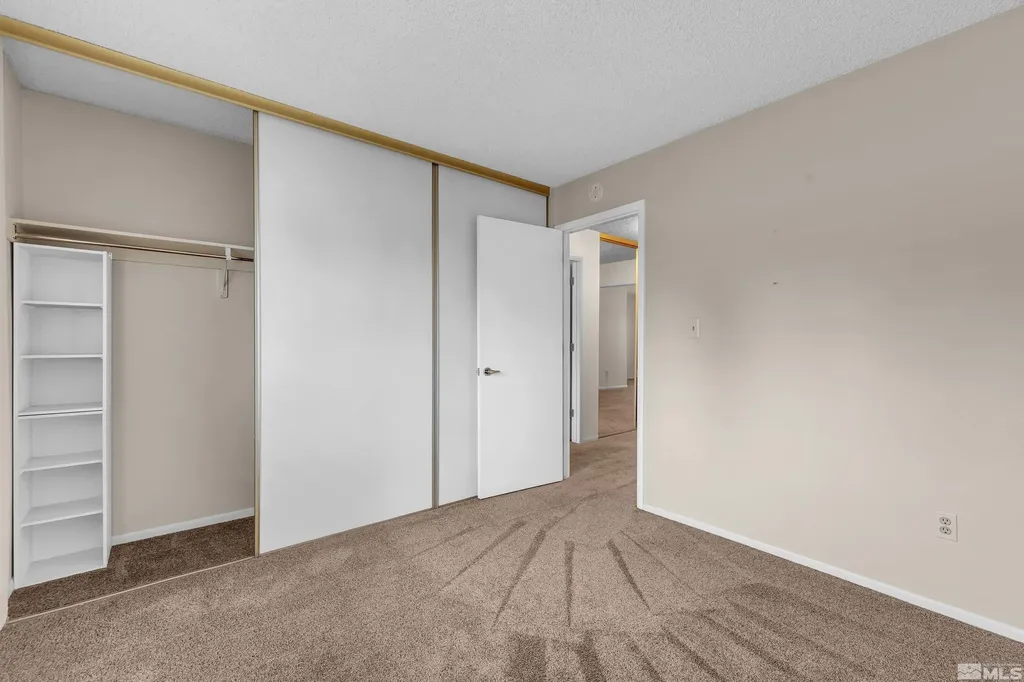 1465 Foster Reno NV 89509
