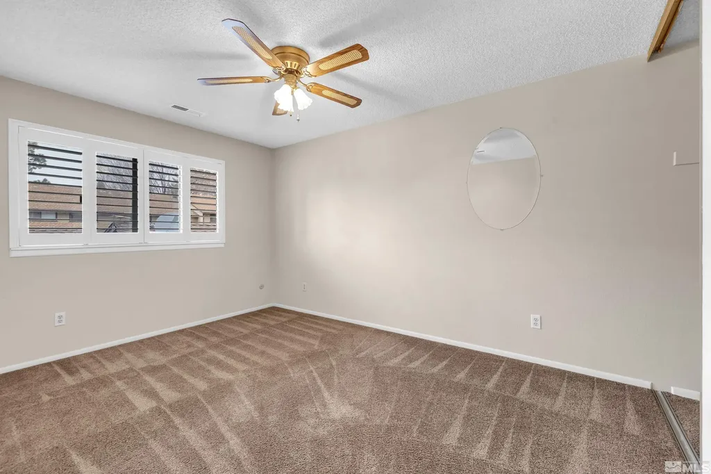 1465 Foster Reno NV 89509