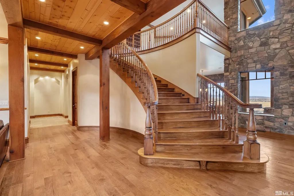 525 Cable Canyon Fernley NV 89408