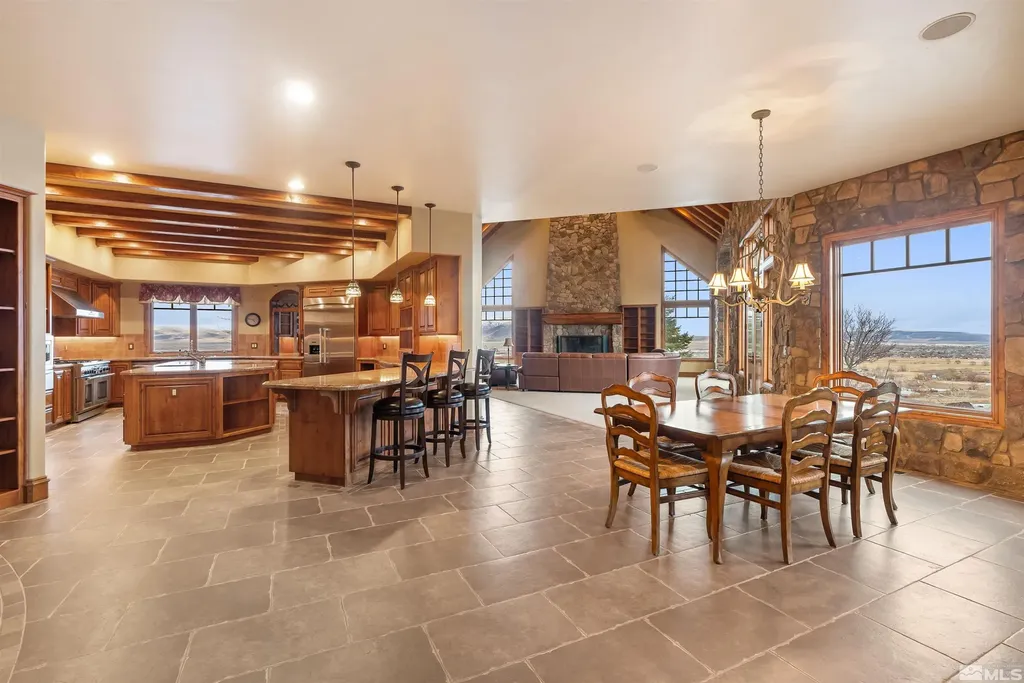 525 Cable Canyon Fernley NV 89408