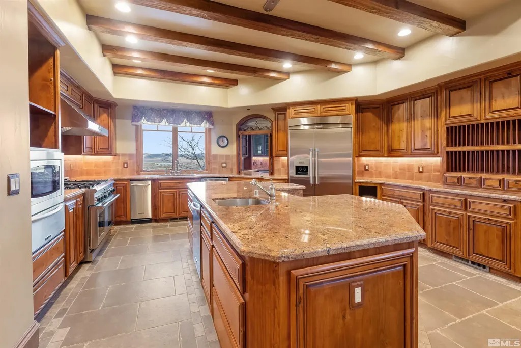 525 Cable Canyon Fernley NV 89408