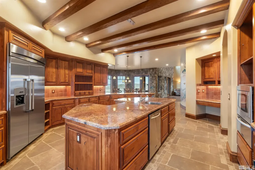 525 Cable Canyon Fernley NV 89408