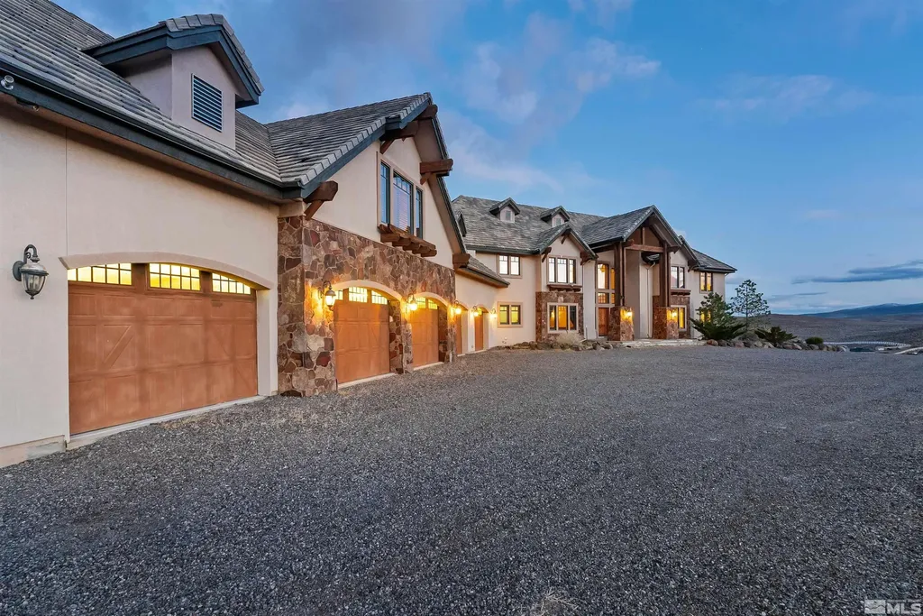 525 Cable Canyon Fernley NV 89408