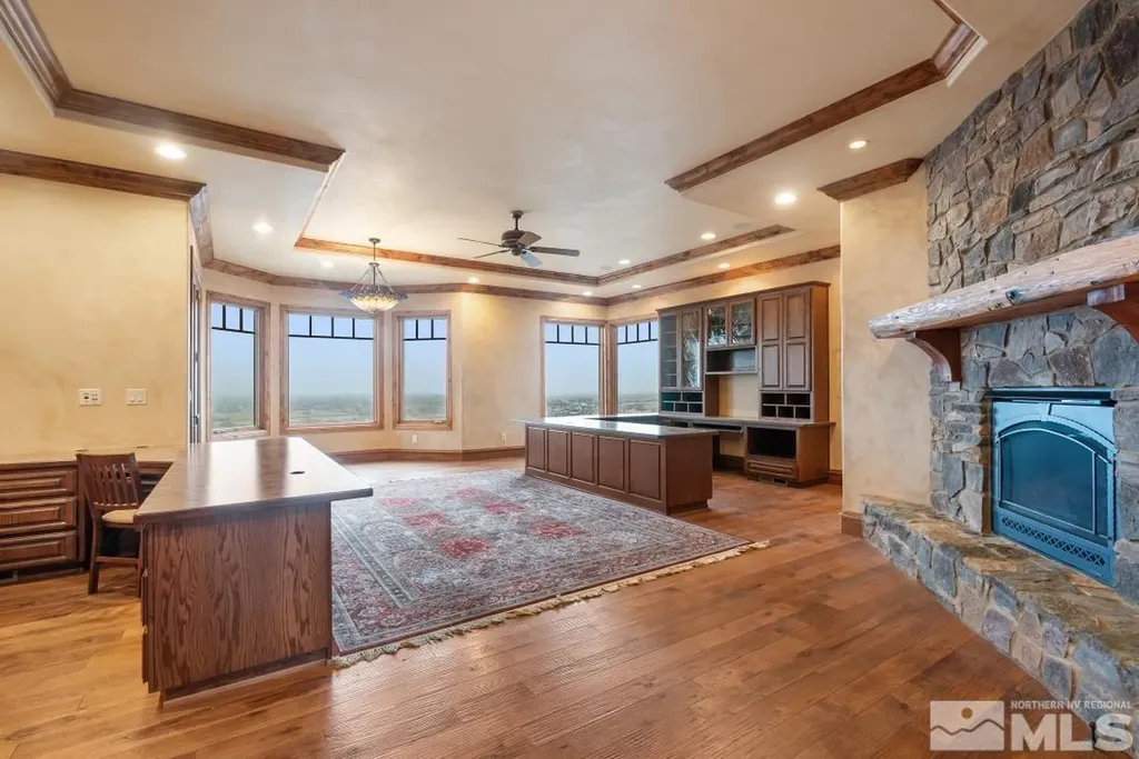 525 Cable Canyon Fernley NV 89408