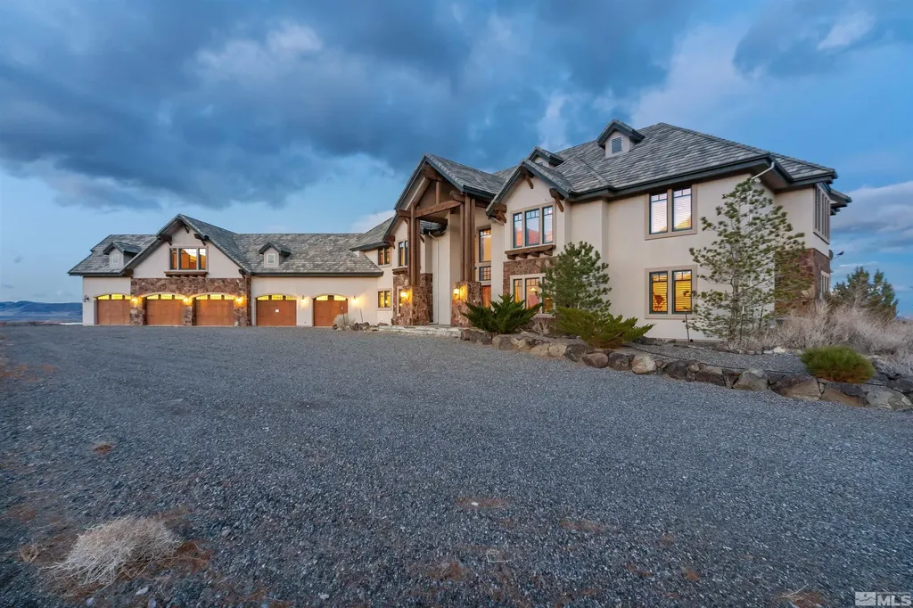 525 Cable Canyon Fernley NV 89408