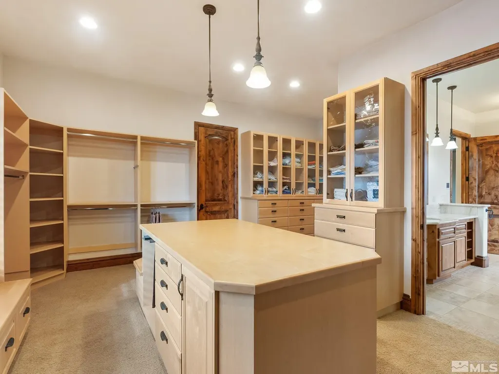 525 Cable Canyon Fernley NV 89408