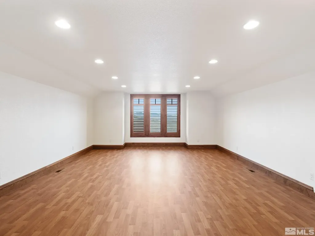 525 Cable Canyon Fernley NV 89408