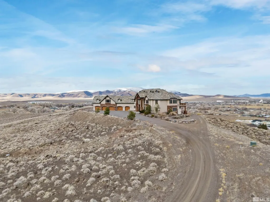 525 Cable Canyon Fernley NV 89408