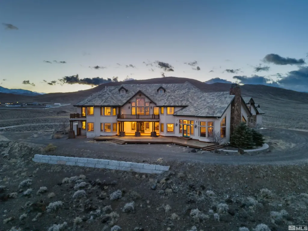 525 Cable Canyon Fernley NV 89408