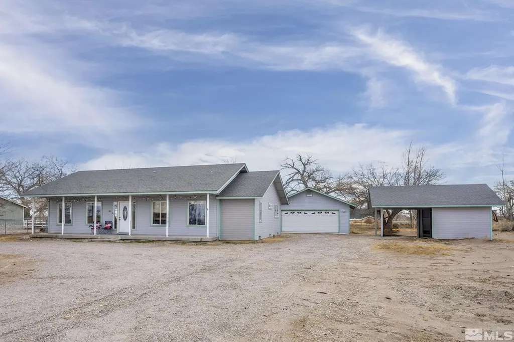 2106 Gummow Fallon NV 89406