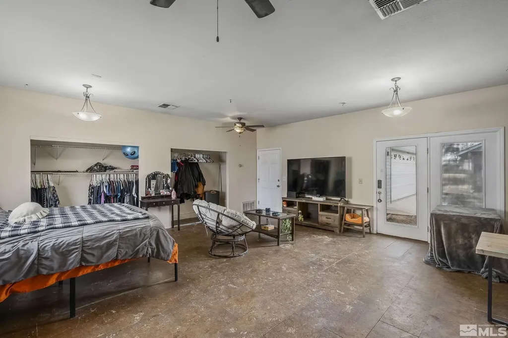 2106 Gummow Fallon NV 89406