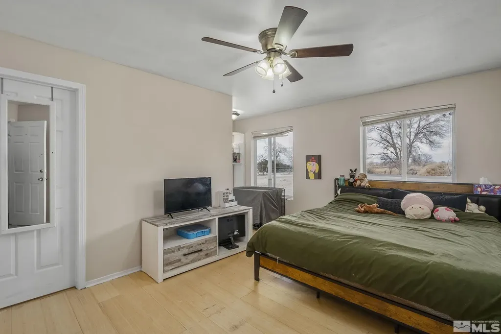 2106 Gummow Fallon NV 89406