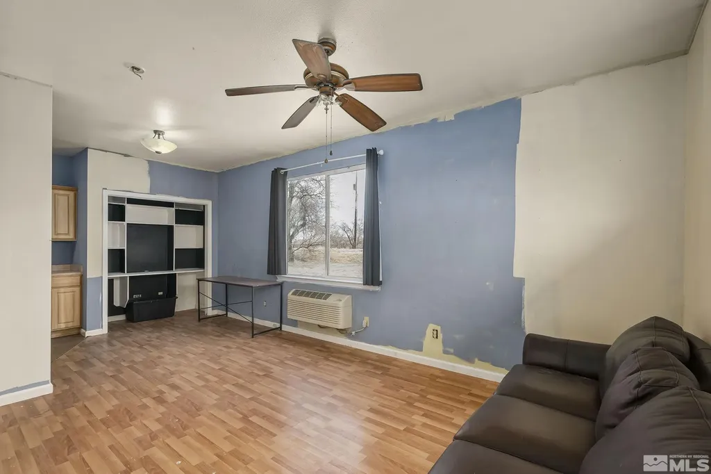 2106 Gummow Fallon NV 89406