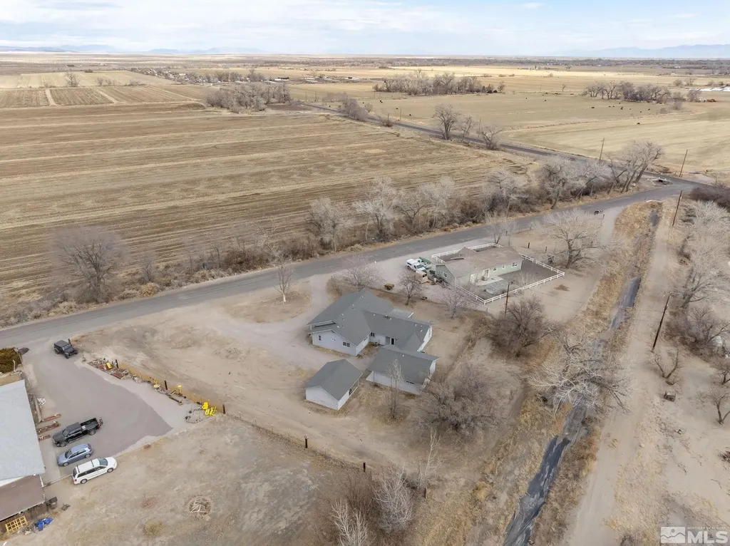 2106 Gummow Fallon NV 89406