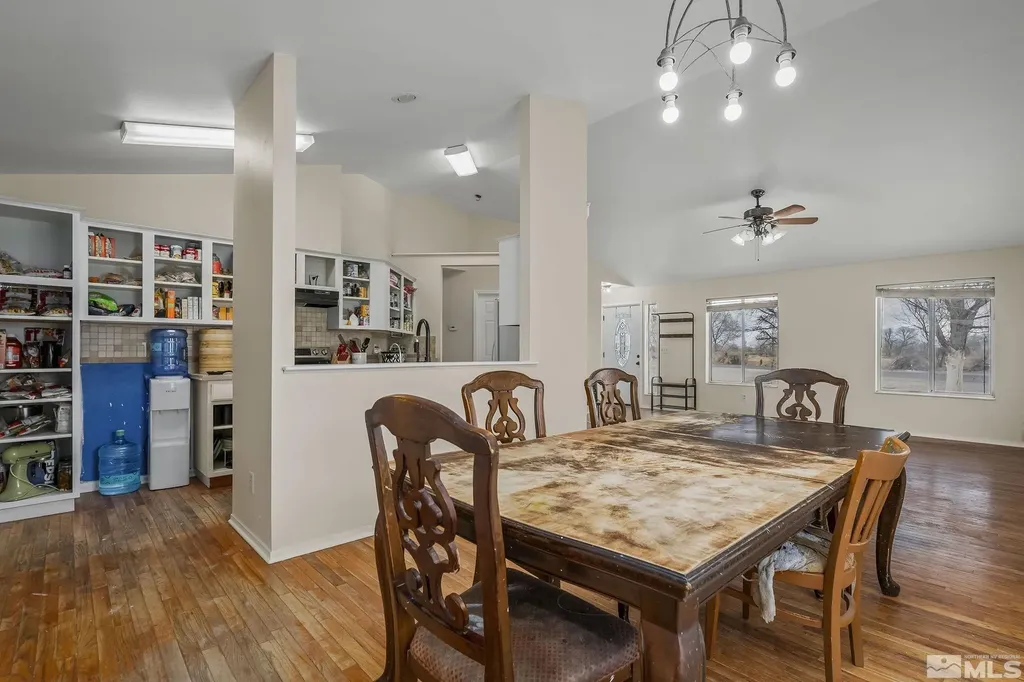2106 Gummow Fallon NV 89406