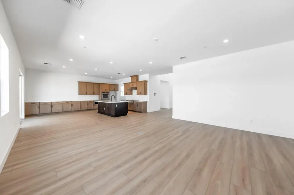 401 Pah Rah Ridge Sparks NV 89441