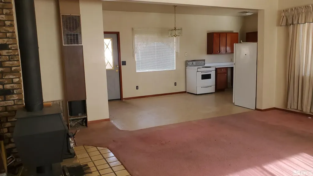 223 I Hawthorne NV 89415