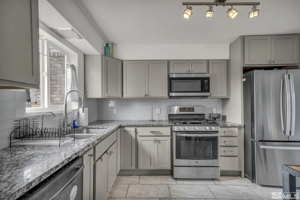 112 Smithridge Reno NV 89502