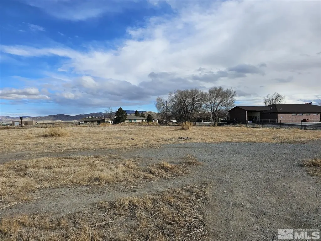 801 Main Yerington NV 89447