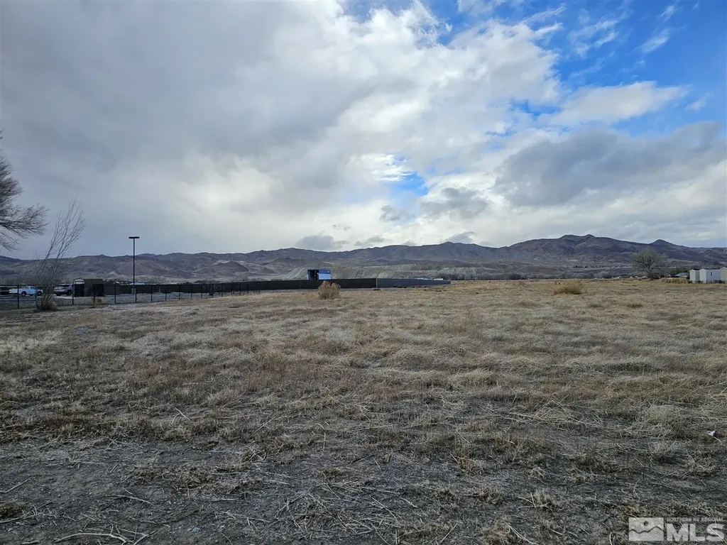 801 Main Yerington NV 89447