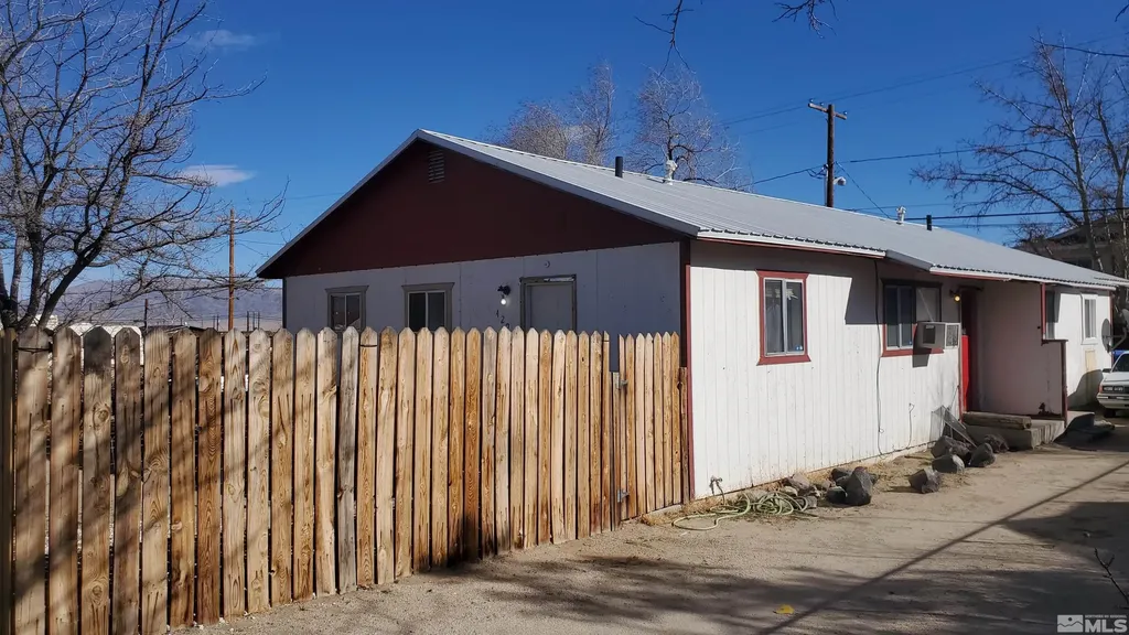422 C Hawthorne NV 89415