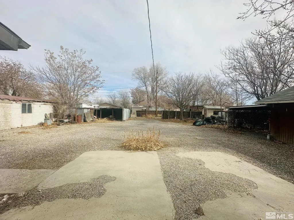 750 Grinnel Lovelock NV 89419