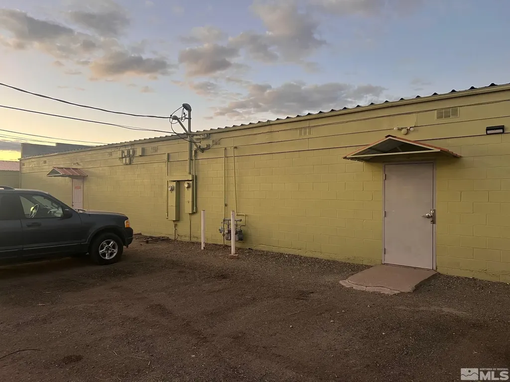 201 Goldfield Yerington NV 89447