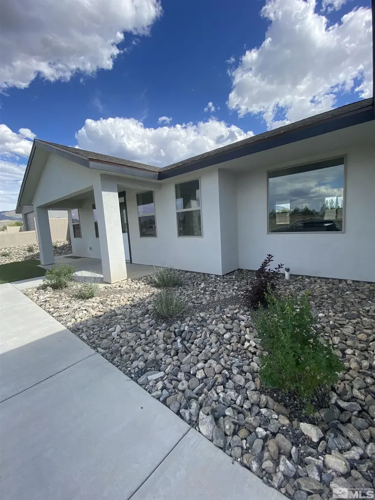 5950 Packsaddle Winnemucca NV 89445