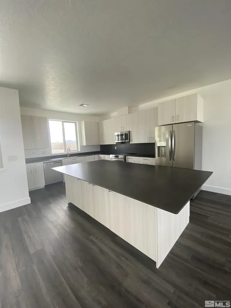 5950 Packsaddle Winnemucca NV 89445