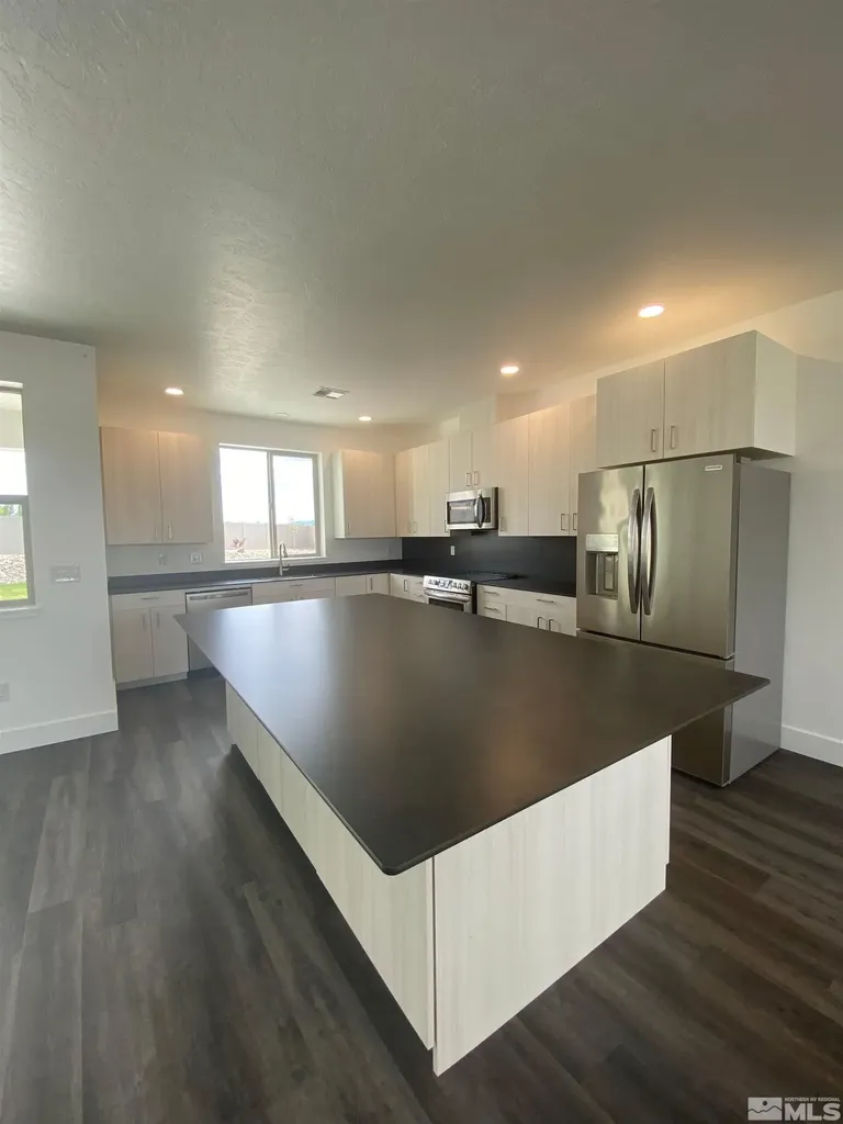 5950 Packsaddle Winnemucca NV 89445