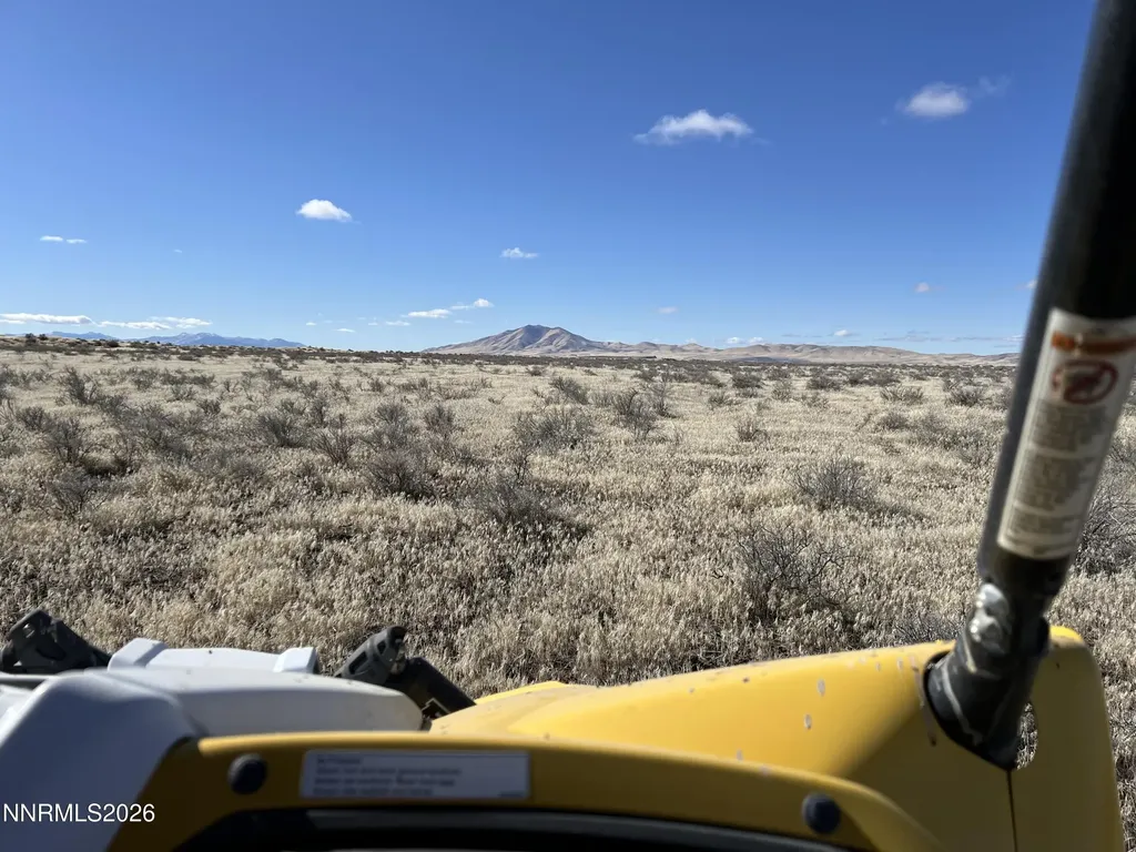 06068114 Near Dutch Winnemucca NV 89445