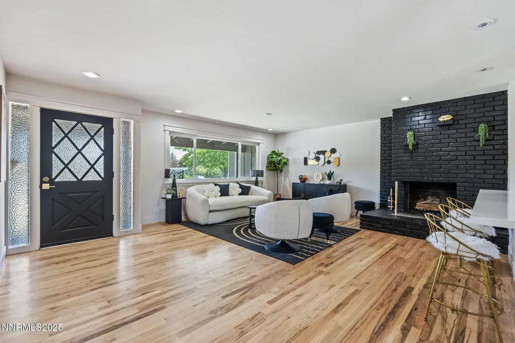 395 Chevy Chase Reno NV 89509