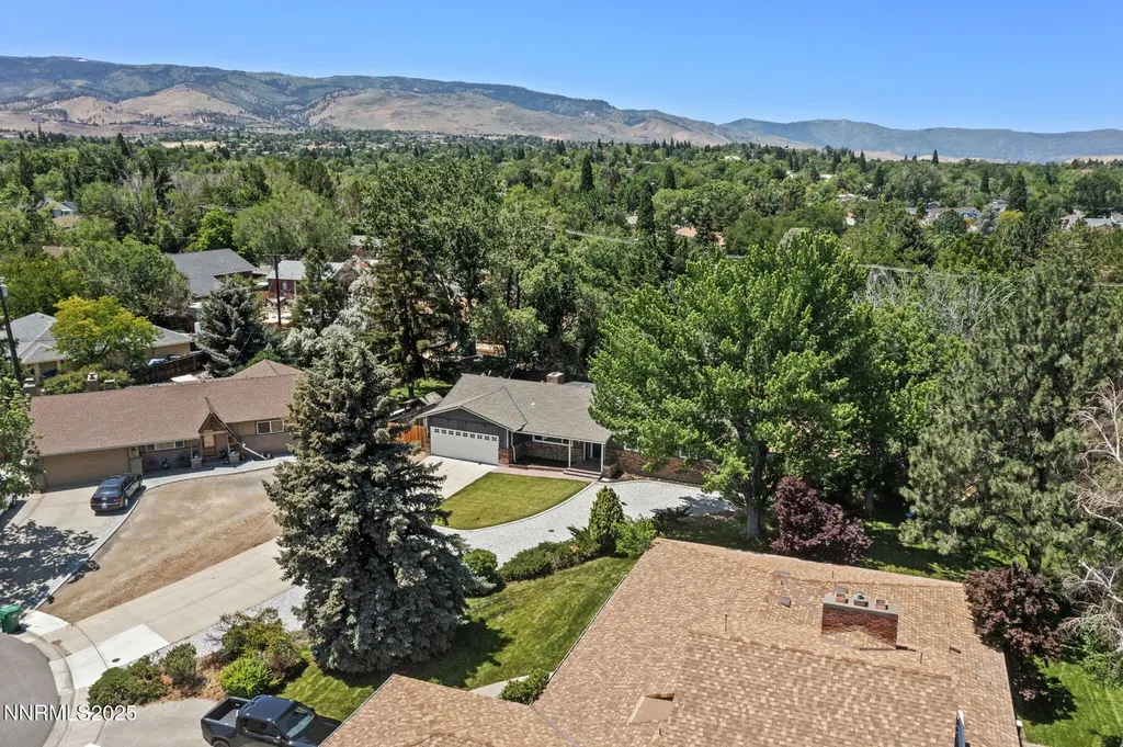 395 Chevy Chase Reno NV 89509