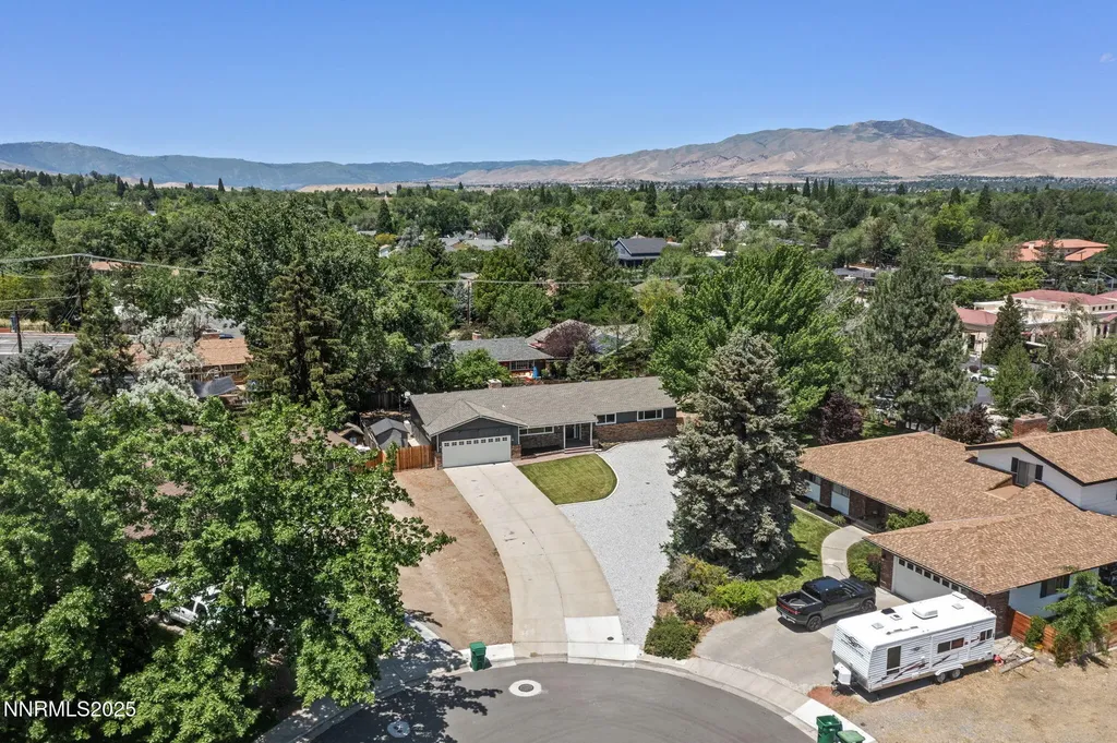 395 Chevy Chase Reno NV 89509