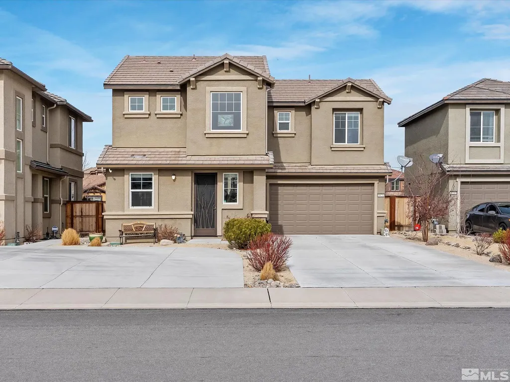 6670 Russian Thistle Sparks NV 89436