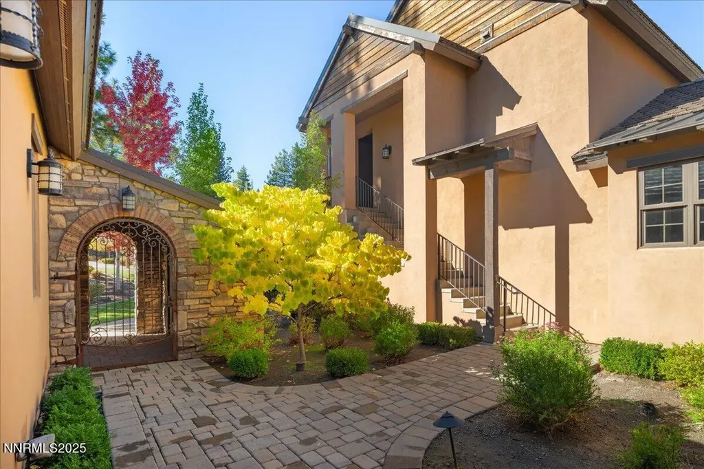 20680 Parc Foret Reno NV 89511